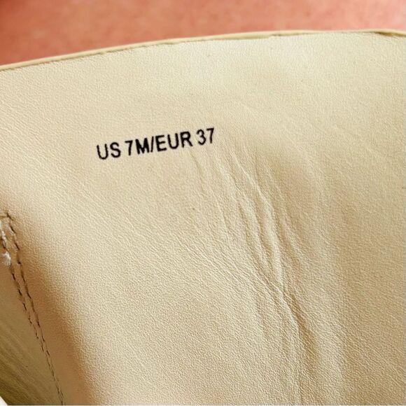 Vince Grant Buckle Slide Sandal – Leather, Neutral Beige, Size 7 - Picture 6 of 6